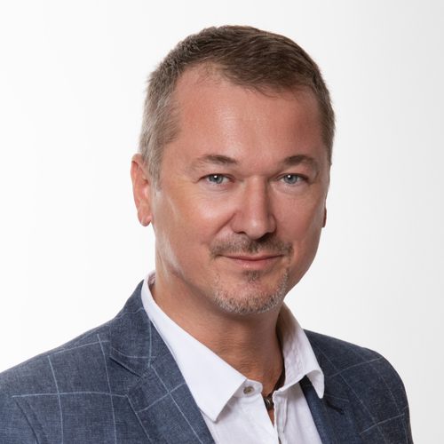 Juraj Kundrát, it smart